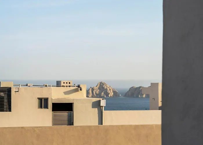 Brand New Luxury Ph With Private Pool And Views Apartment *