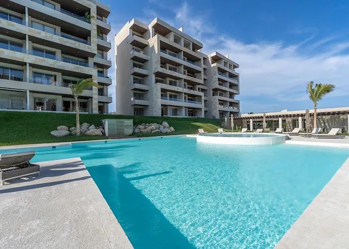Brand New Luxury Ph With Private Pool And Views Apartment