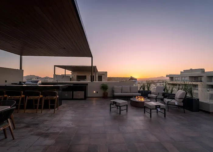 Apartment Brand New Luxury Ph With Private Pool And Views
