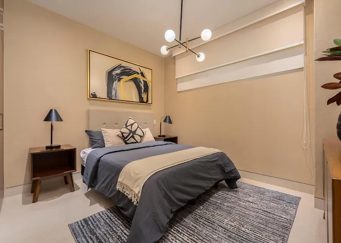 Brand New Luxury Ph With Private Pool And Views Apartment *