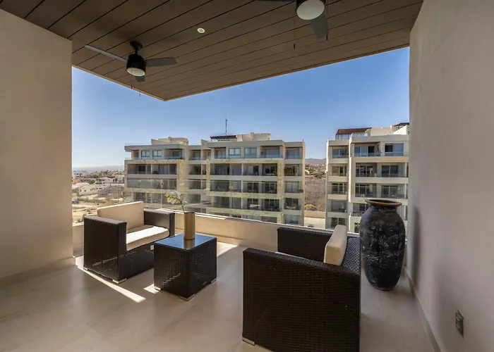Brand New Luxury Ph With Private Pool And Views Apartment